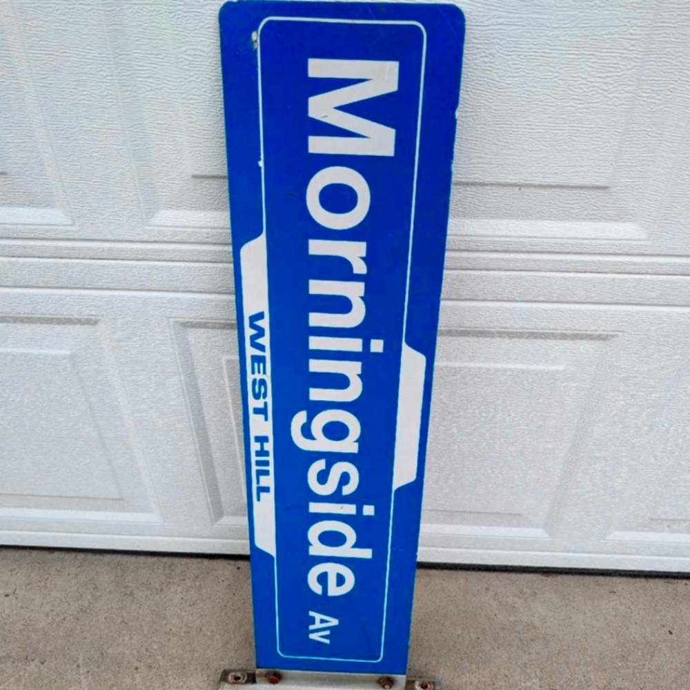 Vintage Morningside Av sign